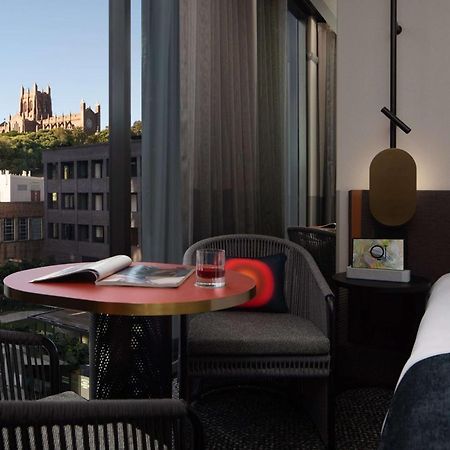Qt Newcastle Hotell Eksteriør bilde A guest room at the hotel