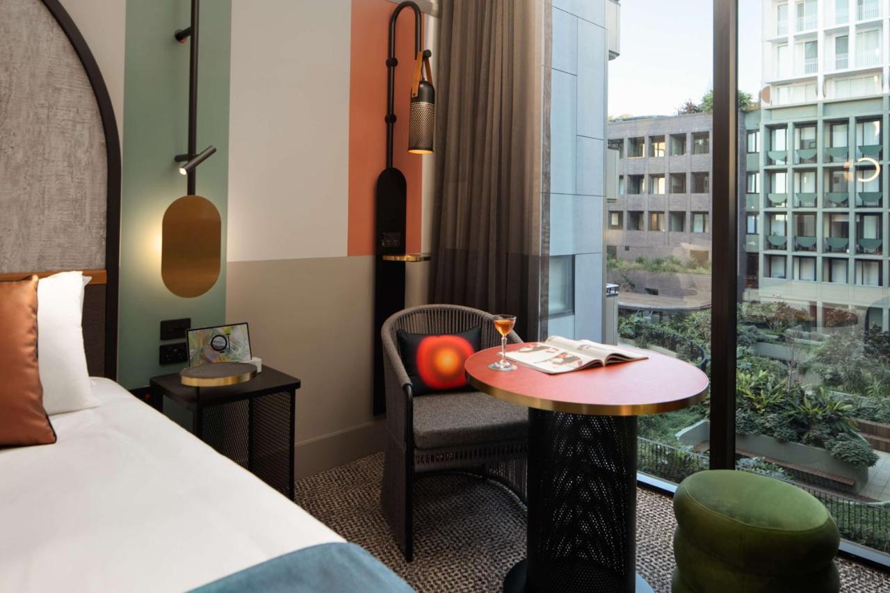 Qt Newcastle Hotell Eksteriør bilde Deluxe Room